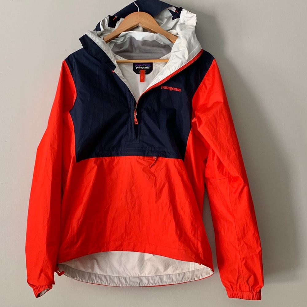 Patagonia Torrentshell pullover rain jacket